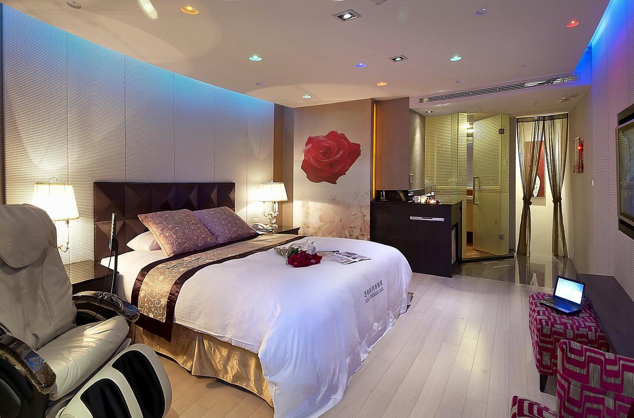 Zhi Baishan Motel Csunan Kültér fotó